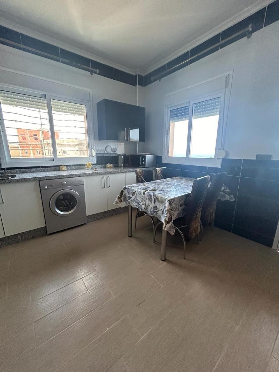 Appartement A Houma, Proche Port Tanger Med Dalia 外观 照片