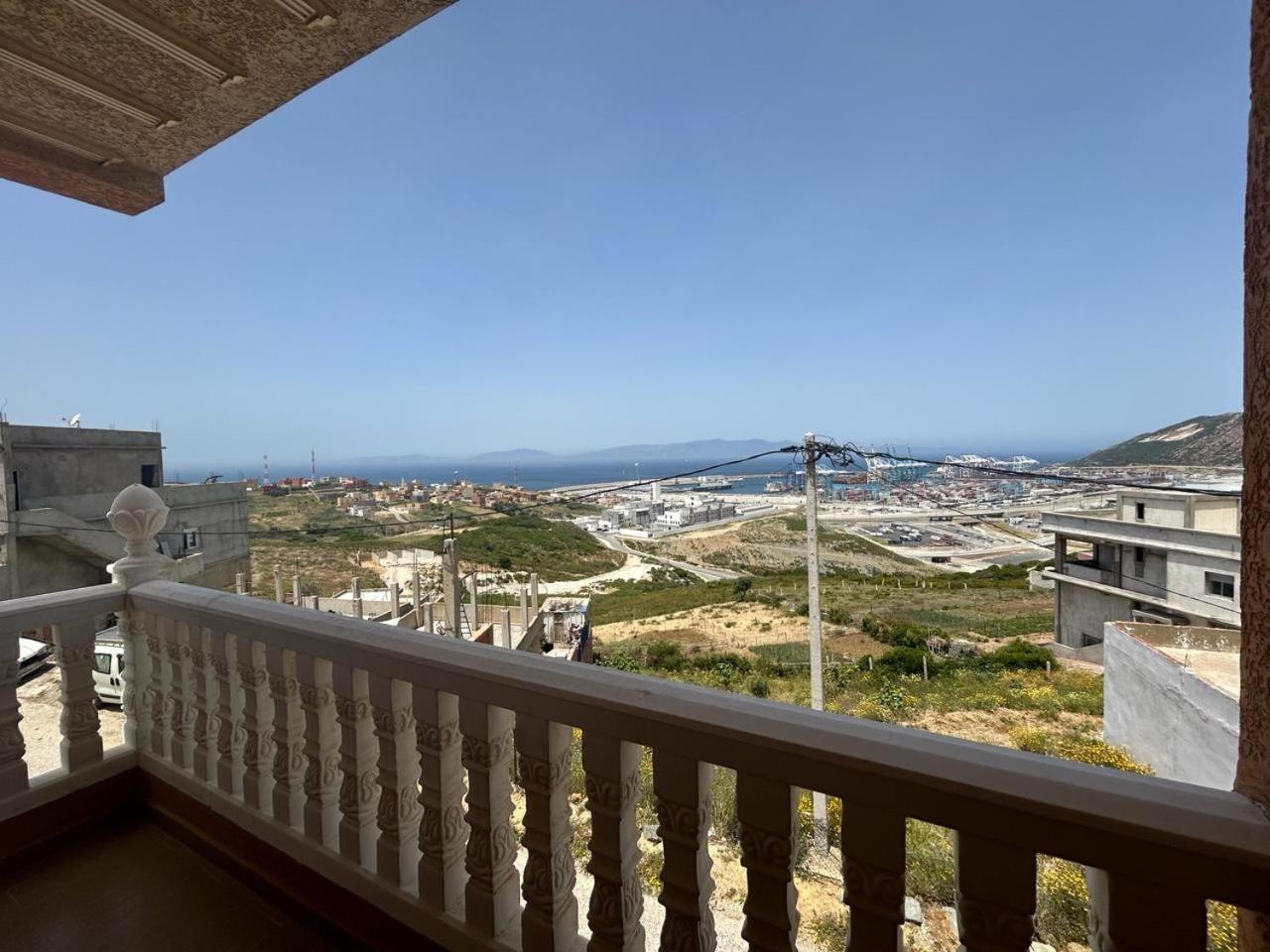Appartement A Houma, Proche Port Tanger Med Dalia 外观 照片
