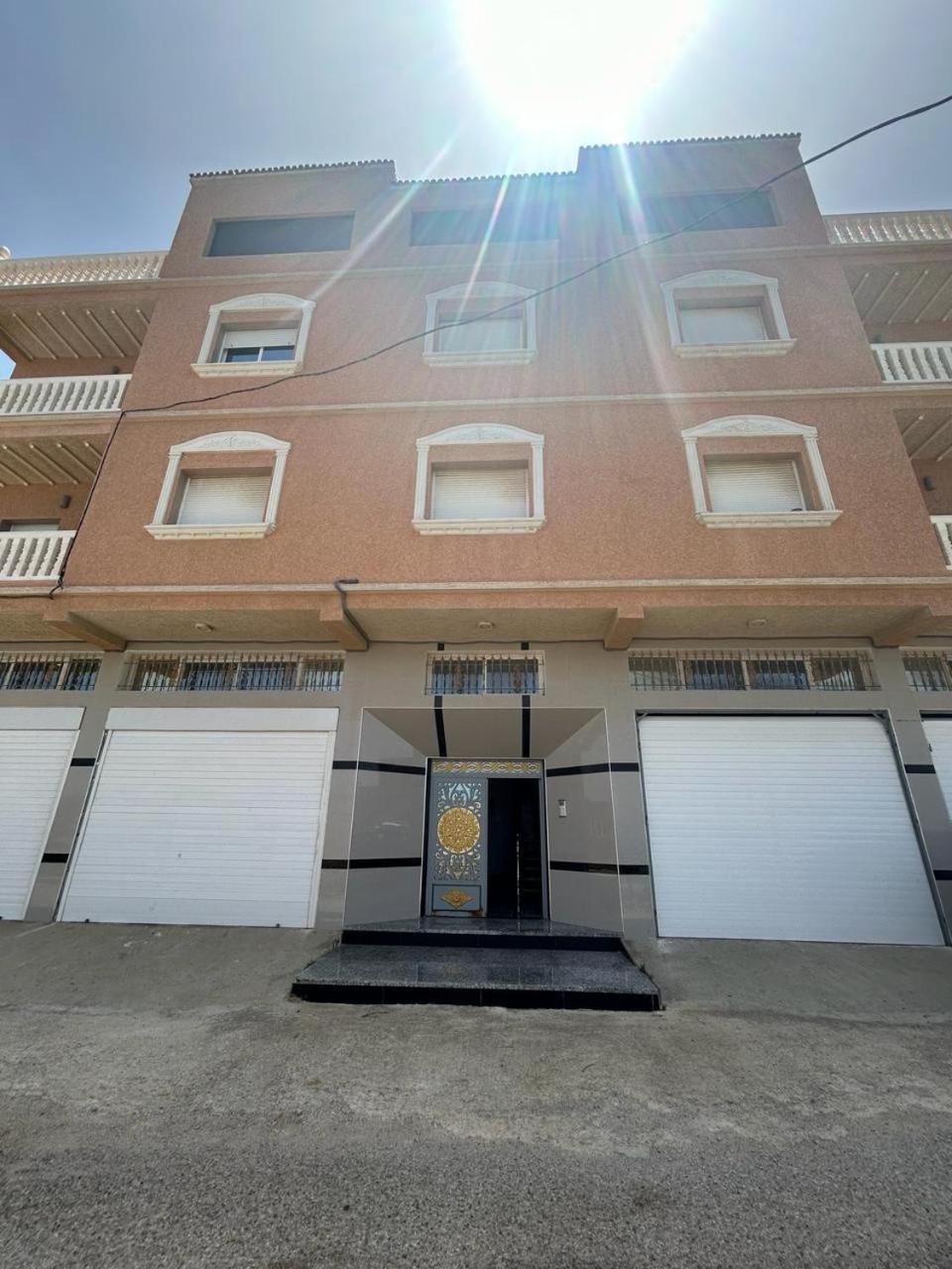 Appartement A Houma, Proche Port Tanger Med Dalia 外观 照片