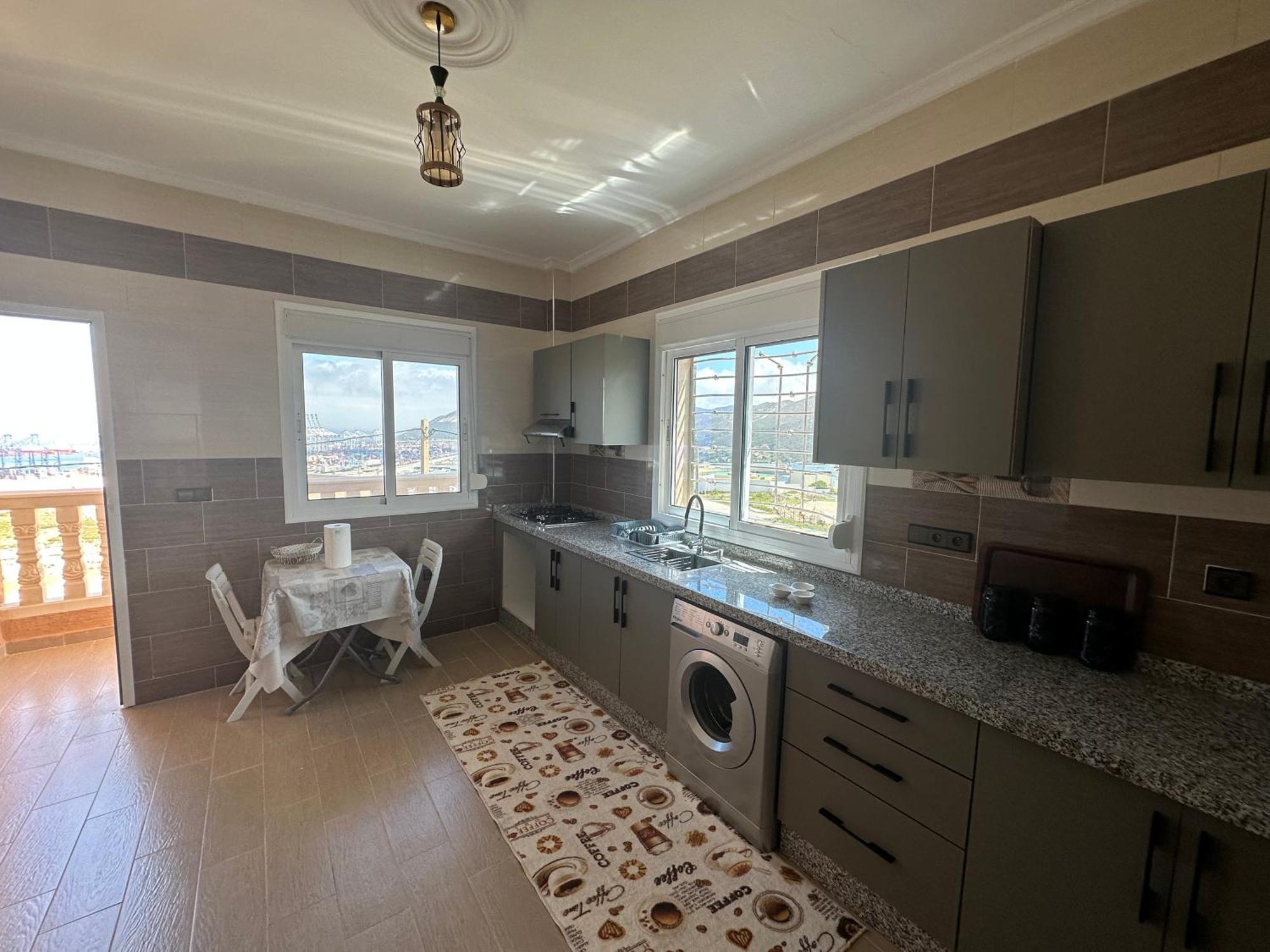 Appartement A Houma, Proche Port Tanger Med Dalia 外观 照片